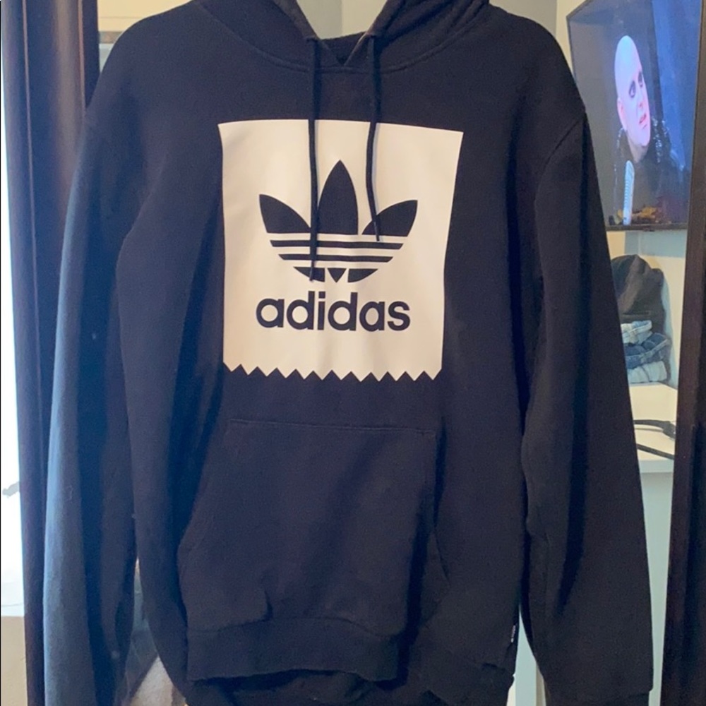 Men’s adidas sweatshirt
